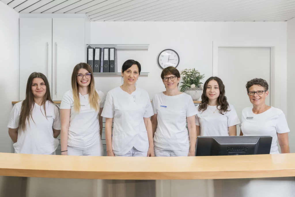 Team Zahnarzt Megaritis Bürgi Zug